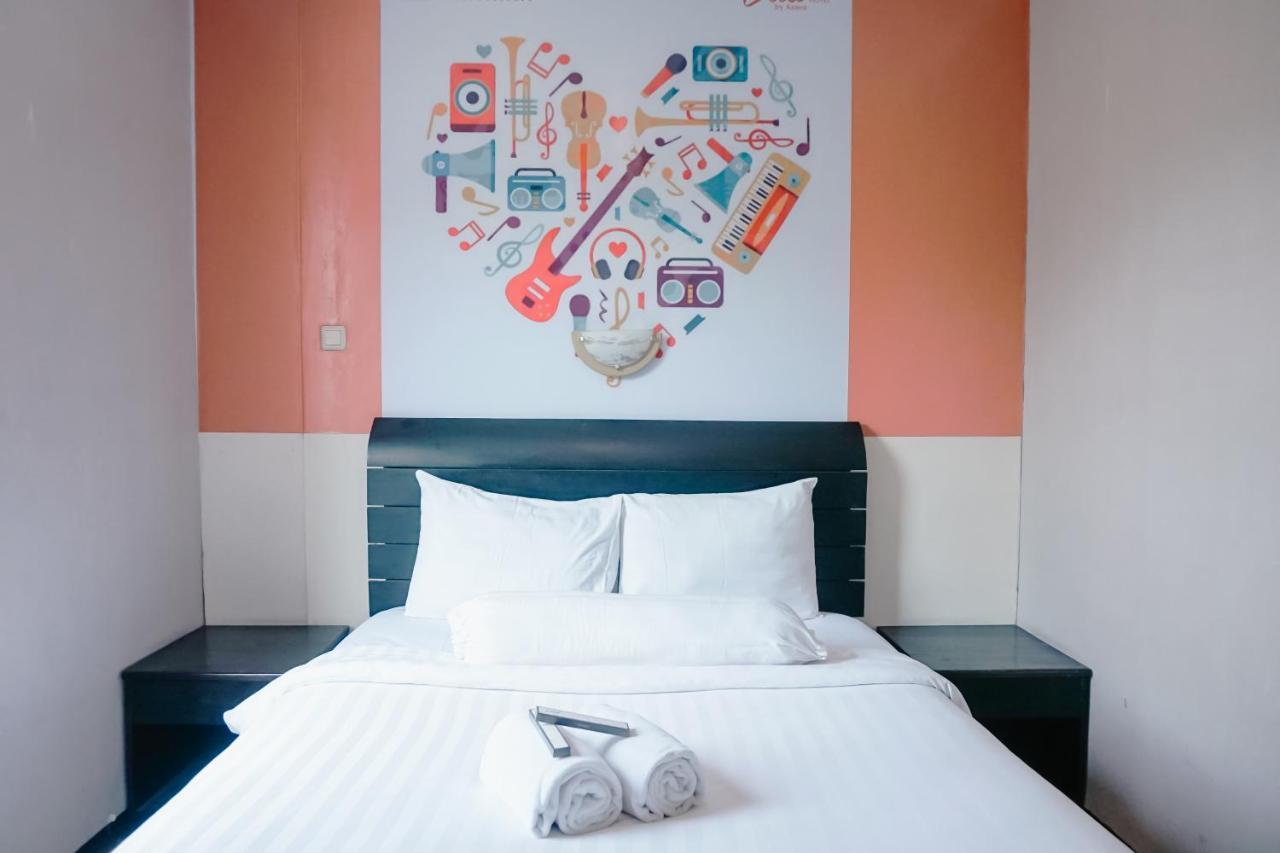 Votel Hotel Tulungagung Exterior photo